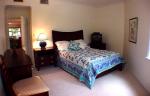 Poinsettia apartment #B2 - Cayman Islands Villas